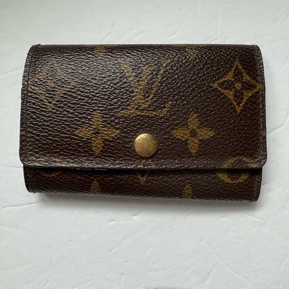 Louis Vuitton Accessories - Louis Vuitton Brown Monogram Wallet